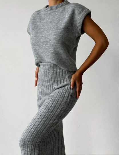 LeRoxy Elegante Mouwloze Vest & Gebreide Rok – Stijlvolle en Comfortabele Mode voor Elke Gelegenheid
