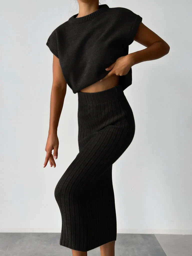 LeRoxy Elegante Mouwloze Vest & Gebreide Rok – Stijlvolle en Comfortabele Mode voor Elke Gelegenheid