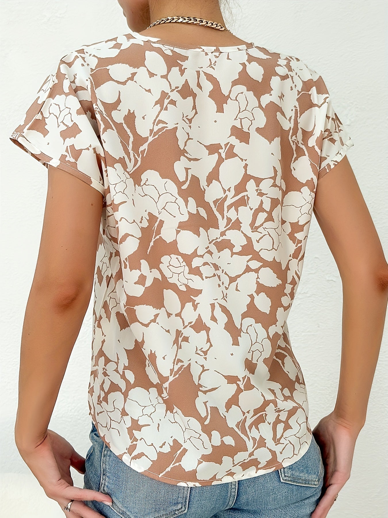 LeRoxy | Bloemenblouse met V-hals en Korte Mouwen - Luchtig Casual Voor Lente en Zomer