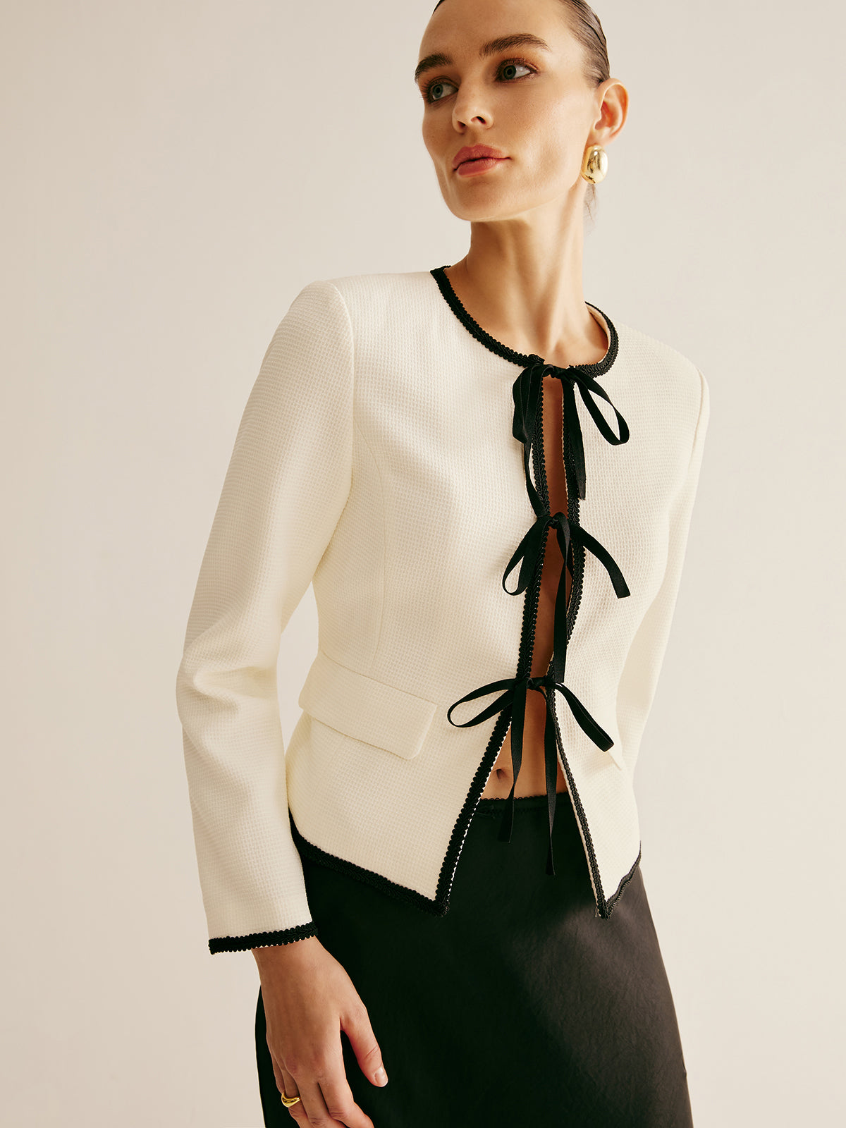 LeRoxy | Blazer Dames | Regular Fit | Contrasterende Bies & Striksluiting | LeRoxy Couture