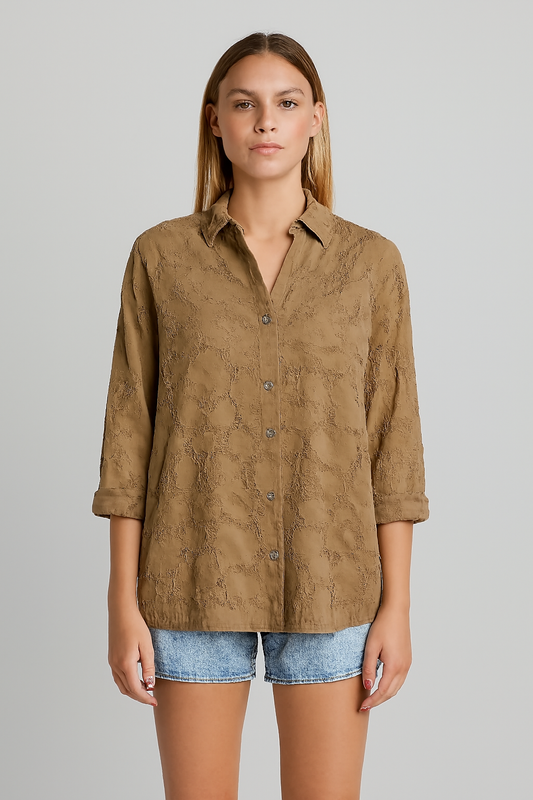 LeRoxy | Bruine Blouse met Stijlvol Patroon | Trendy & Comfortabel Dameskleding