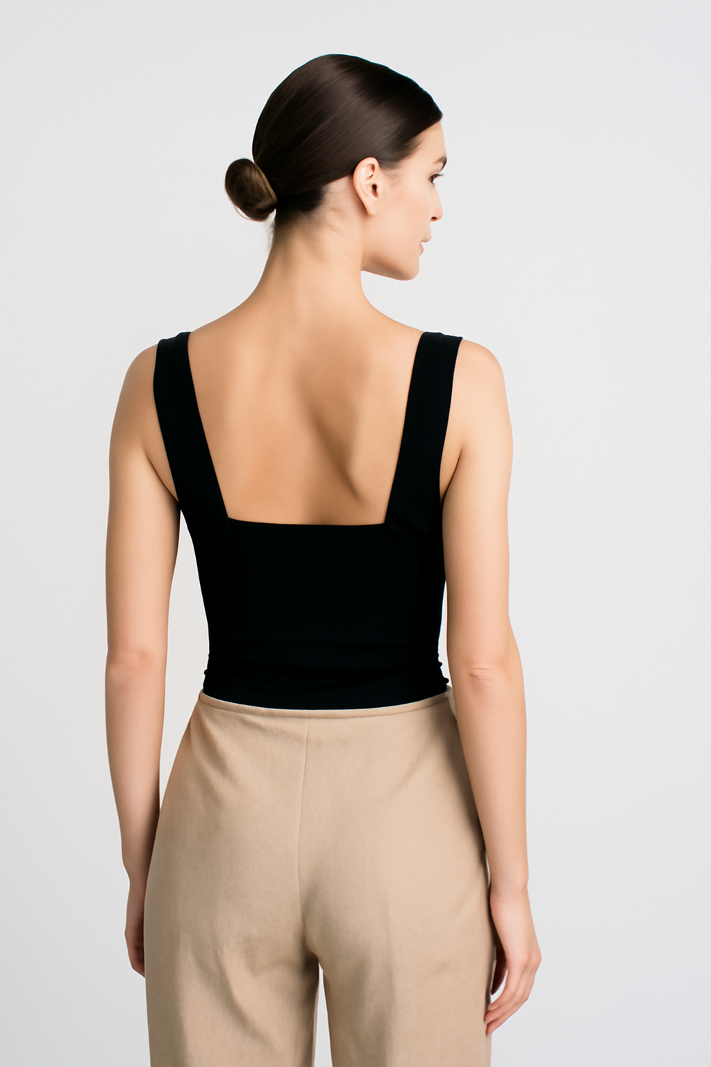 LeRoxy | Stijlvolle Dames Top met V-hals | Getailleerde Mouwloze Top voor Elke Gelegenheid