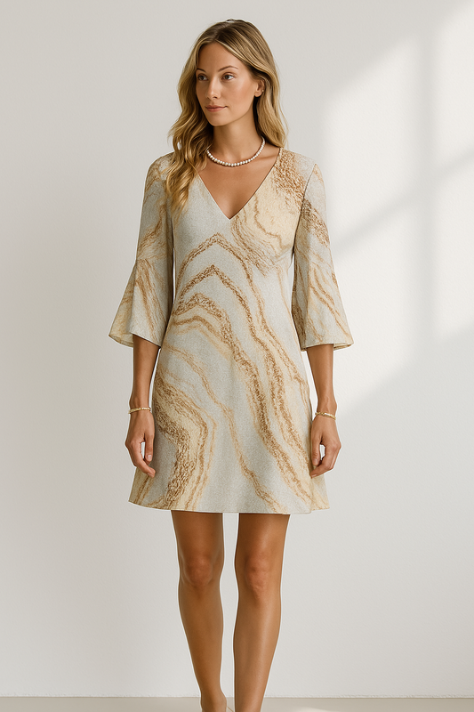 LeRoxy | Classy Korte Damesjurk met V-Hals en Marmerprint | Stijlvolle Zomerjurk