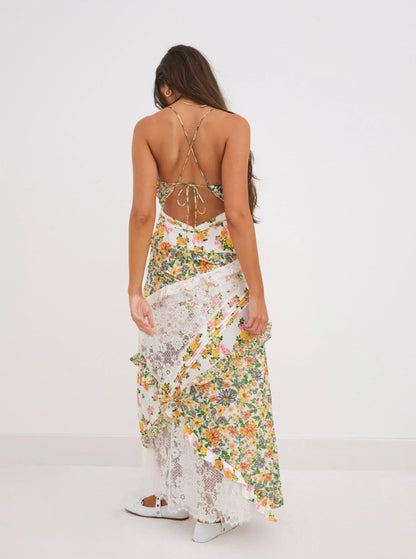 LeRoxy | Bloemenjurk met Diepe Halslijn en Patchworkdetails | Blossom Breeze
