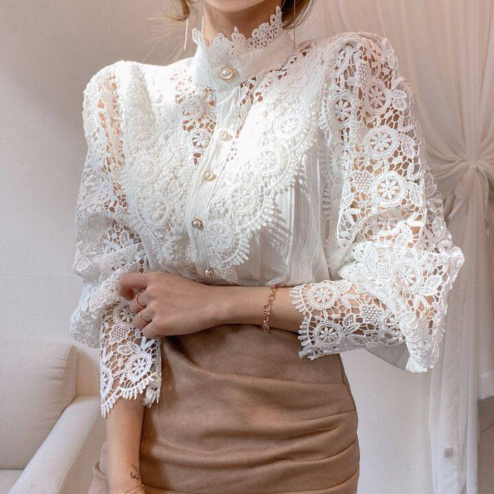 LeRoxy | Elegante Kant Geborduurde Tuniek met Bloemblaadjes Mouwen | Stijlvolle Mode voor Elke Gelegenheid