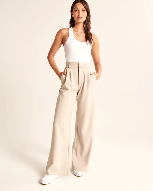 LeRoxy - Getailleerde broek met wijde pijpen in beige