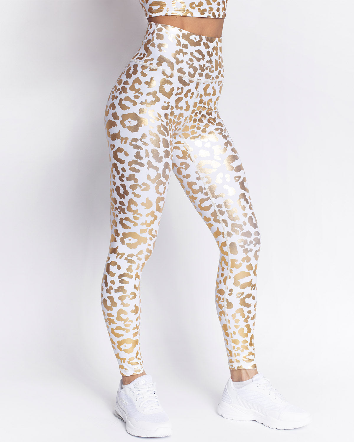 LeRoxy | Metallic Leopard Leggings - White | Stylish & Trendy Activewear