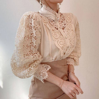 LeRoxy | Elegante Kant Geborduurde Tuniek met Bloemblaadjes Mouwen | Stijlvolle Mode voor Elke Gelegenheid