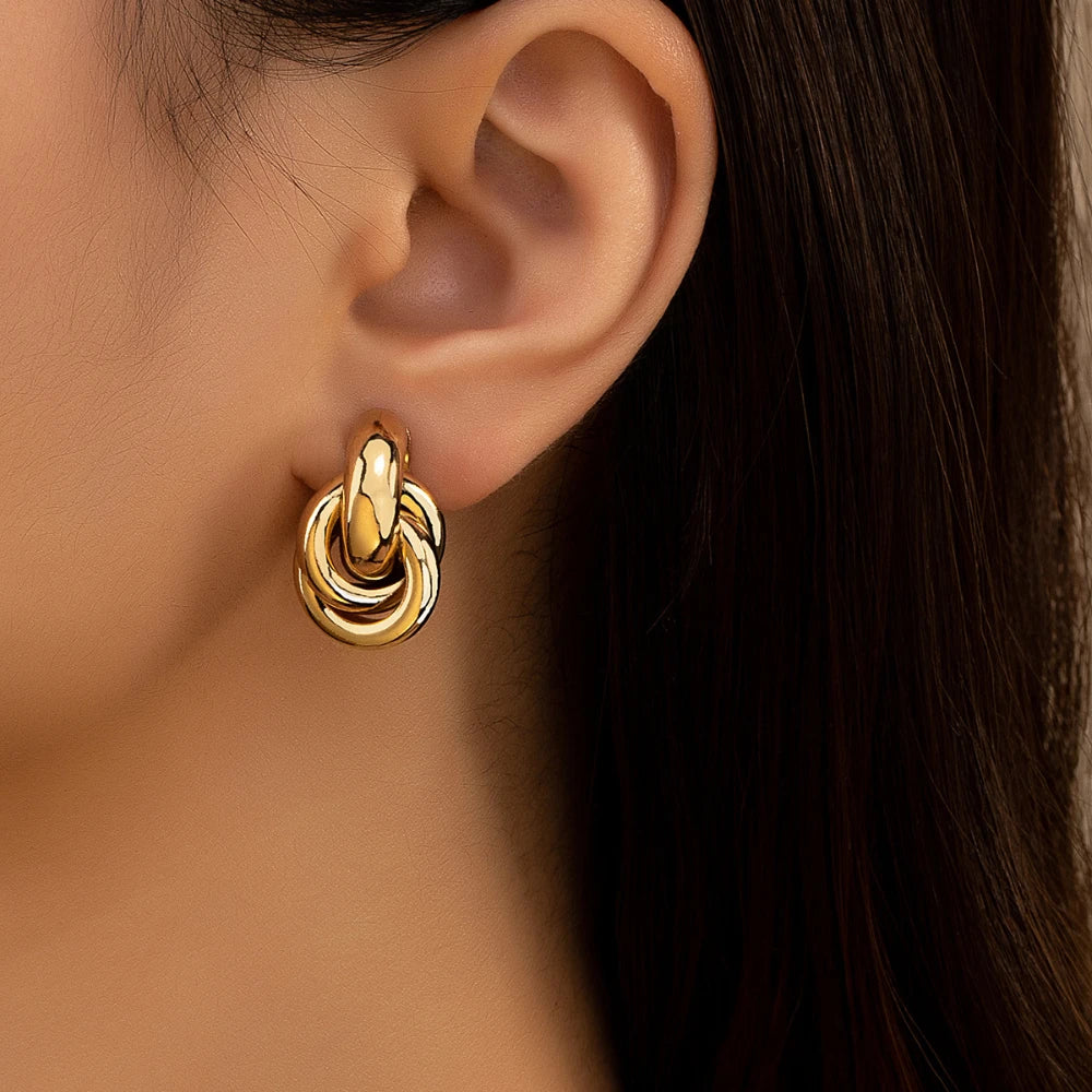 LeRoxy | Gold & Silver Knot Hoops | Elegante Oorbellen voor Elke Gelegenheid