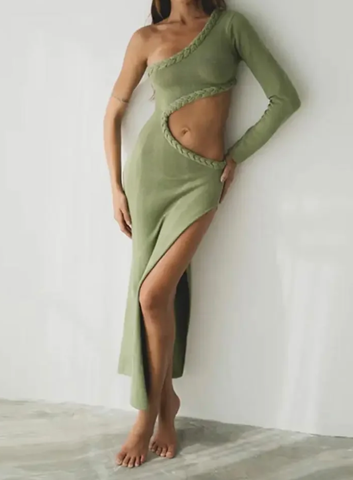 LeRoxy | Asymmetrische Jurk met Cut-Out en Hoge Split | Trendy en Elegant