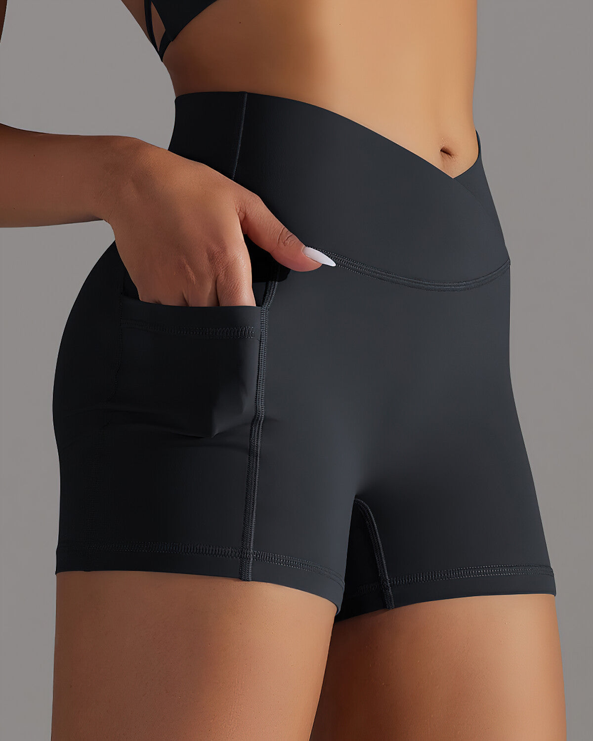 LeRoxy | Zwart | Comfortabele en Stijlvolle Sport Shorts