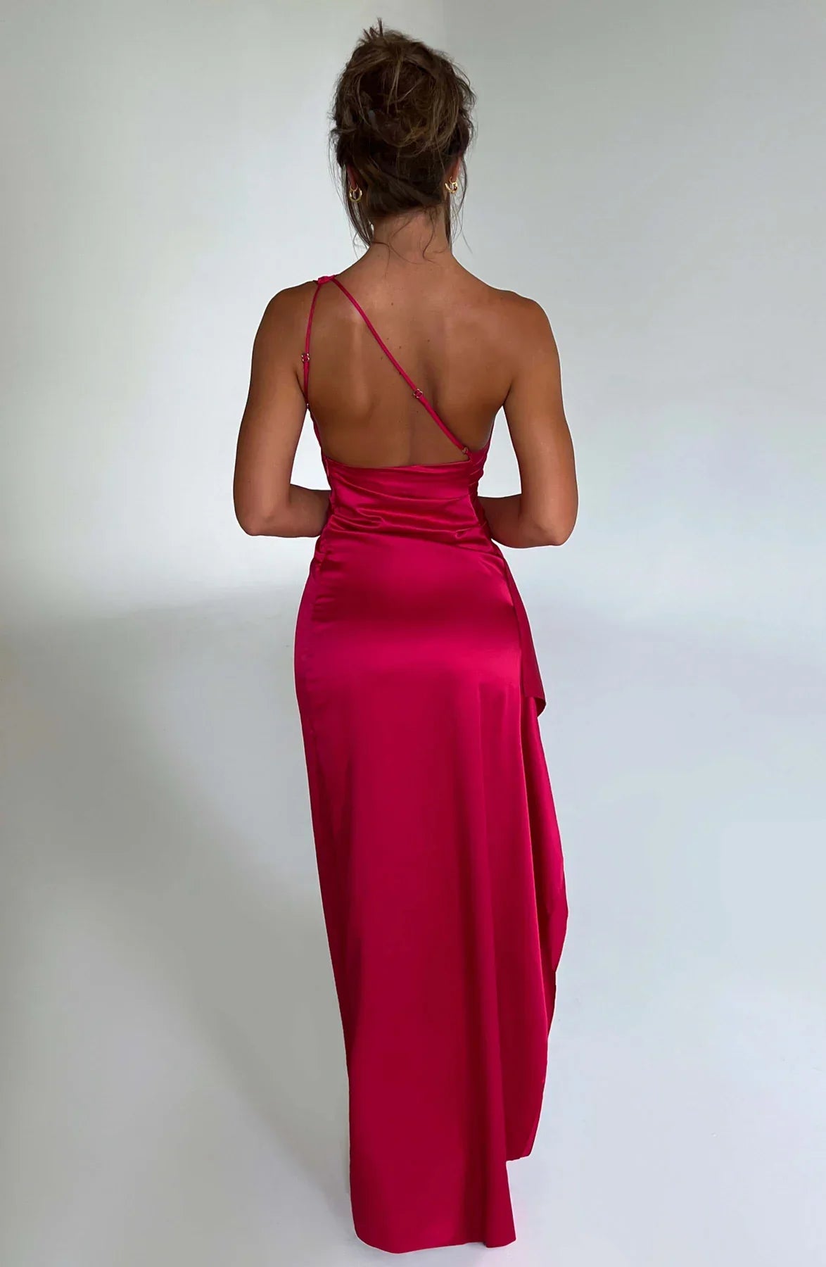 LeRoxy | Elegante Satijnen Splitjurk | Eén Schouder Avondjurk | Luxe Damesmode