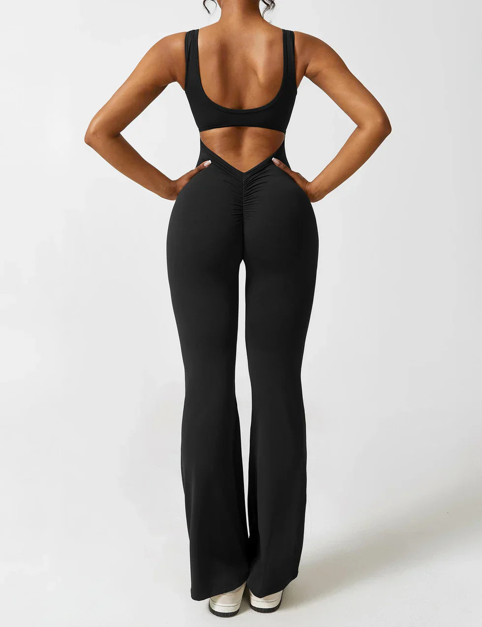 LeRoxy | Dames Jumpsuit | Flared Pijpen en Lage Rug | Elegant en Comfortabel