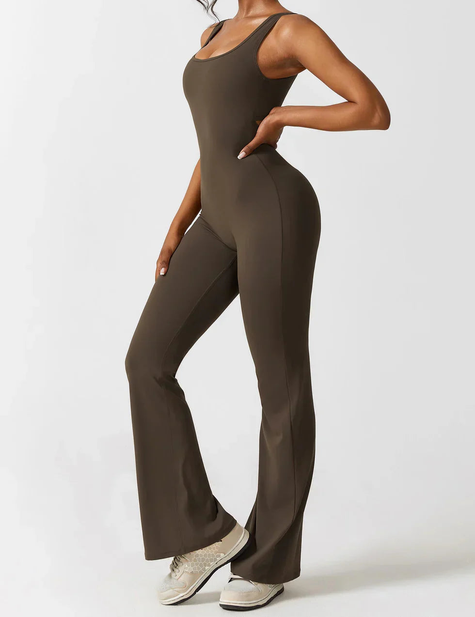 LeRoxy | Dames Jumpsuit | Flared Pijpen en Lage Rug | Elegant en Comfortabel