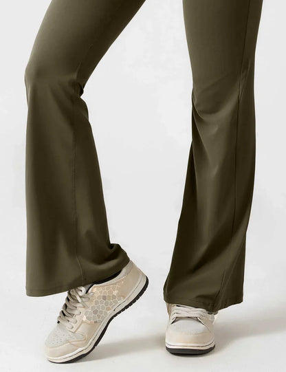 LeRoxy | Dames Jumpsuit | Flared Pijpen en Lage Rug | Elegant en Comfortabel