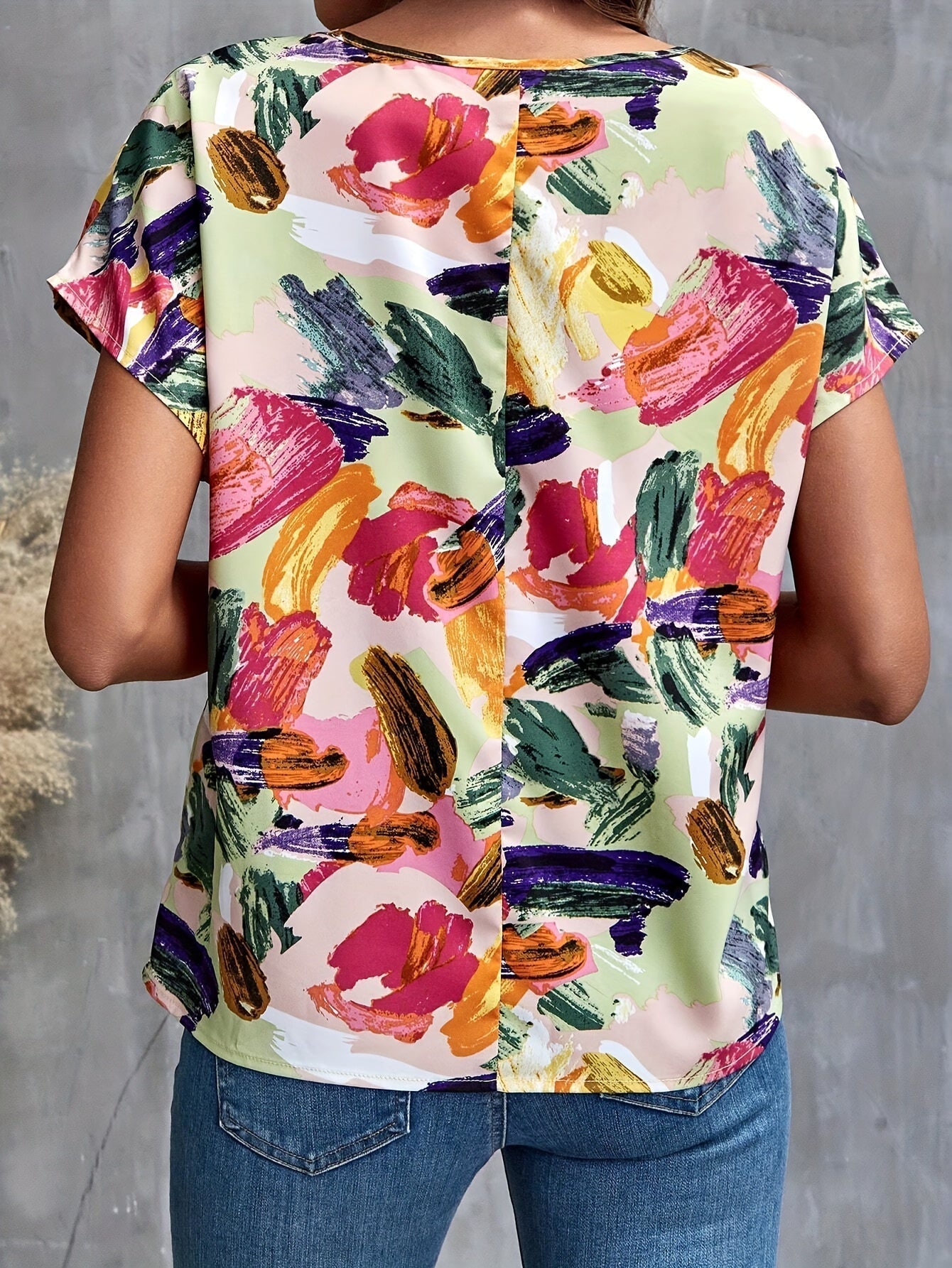 LeRoxy | Blouse met Bloemmotief en Vleermuismouwen |  Ronde Hals en Korte Mouwen