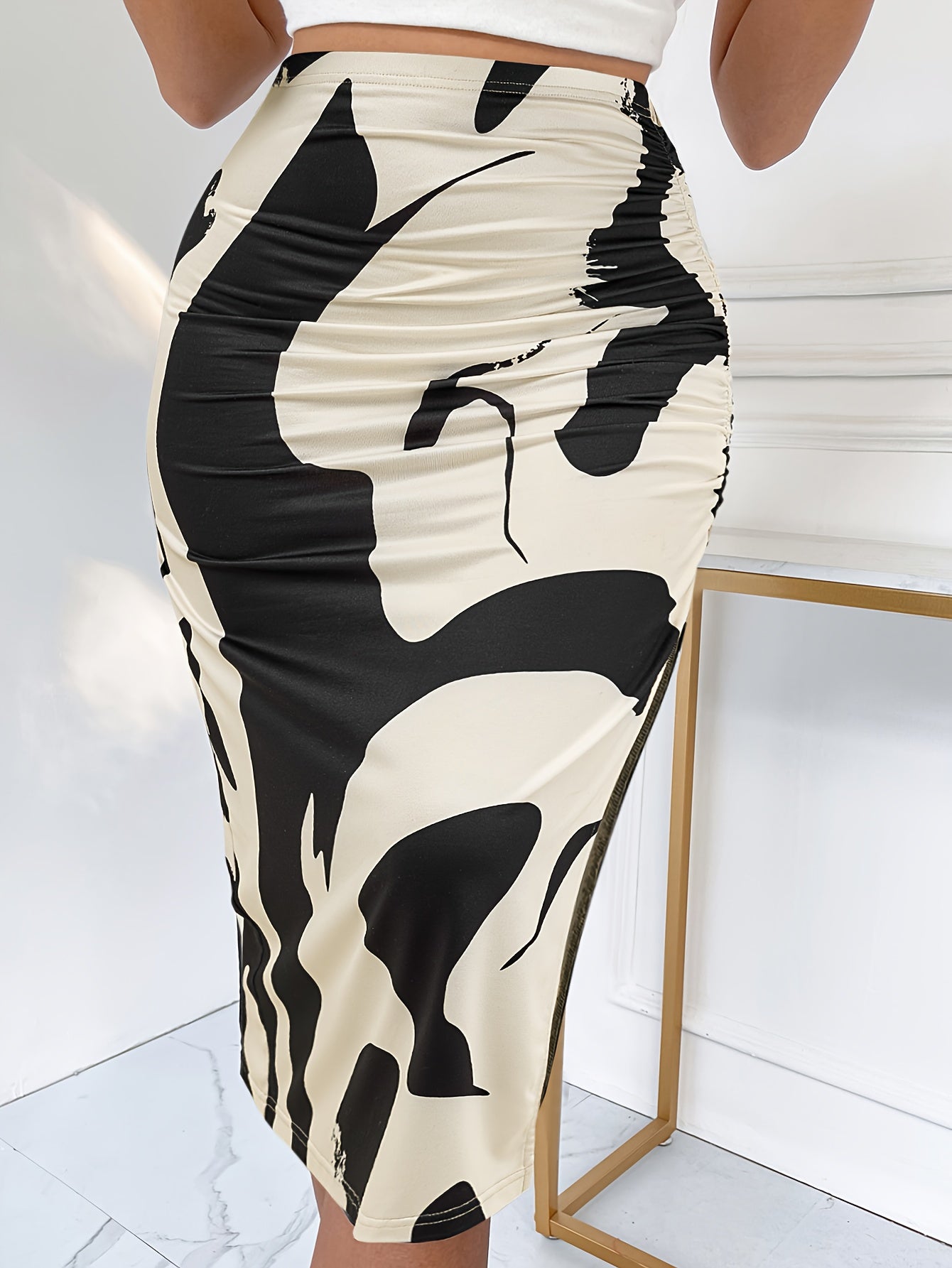 LeRoxy | Abstracte Midi Rok voor Dames – Elegante | Figuuraccentuerende Rok met Modern Patroon