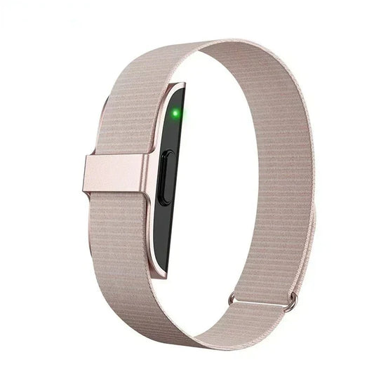 HealthTrack Fitness Tracker Smartwatch | IP68 Waterdicht | Hartslag & Activiteitstracker | Bloeddruk & Saturatie