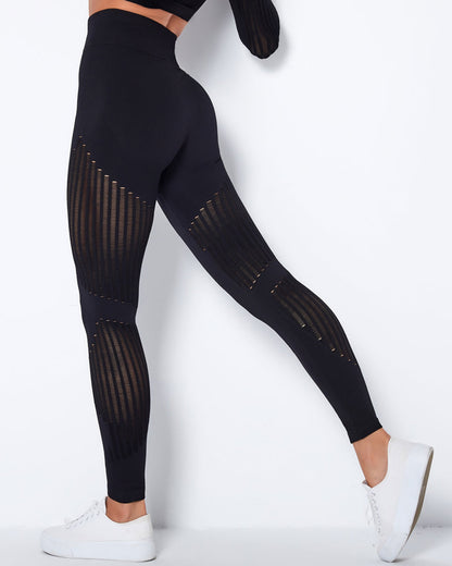 LeRoxy | Buy Lorica Leggings | Black | Comfortable & Stylish Fitness Wear