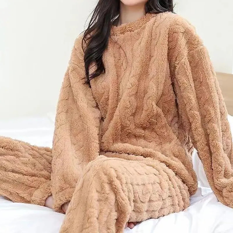 LeRoxy | ComfyCozy Fleece Pyjama Set | Warme en Comfortabele Nachtkleding