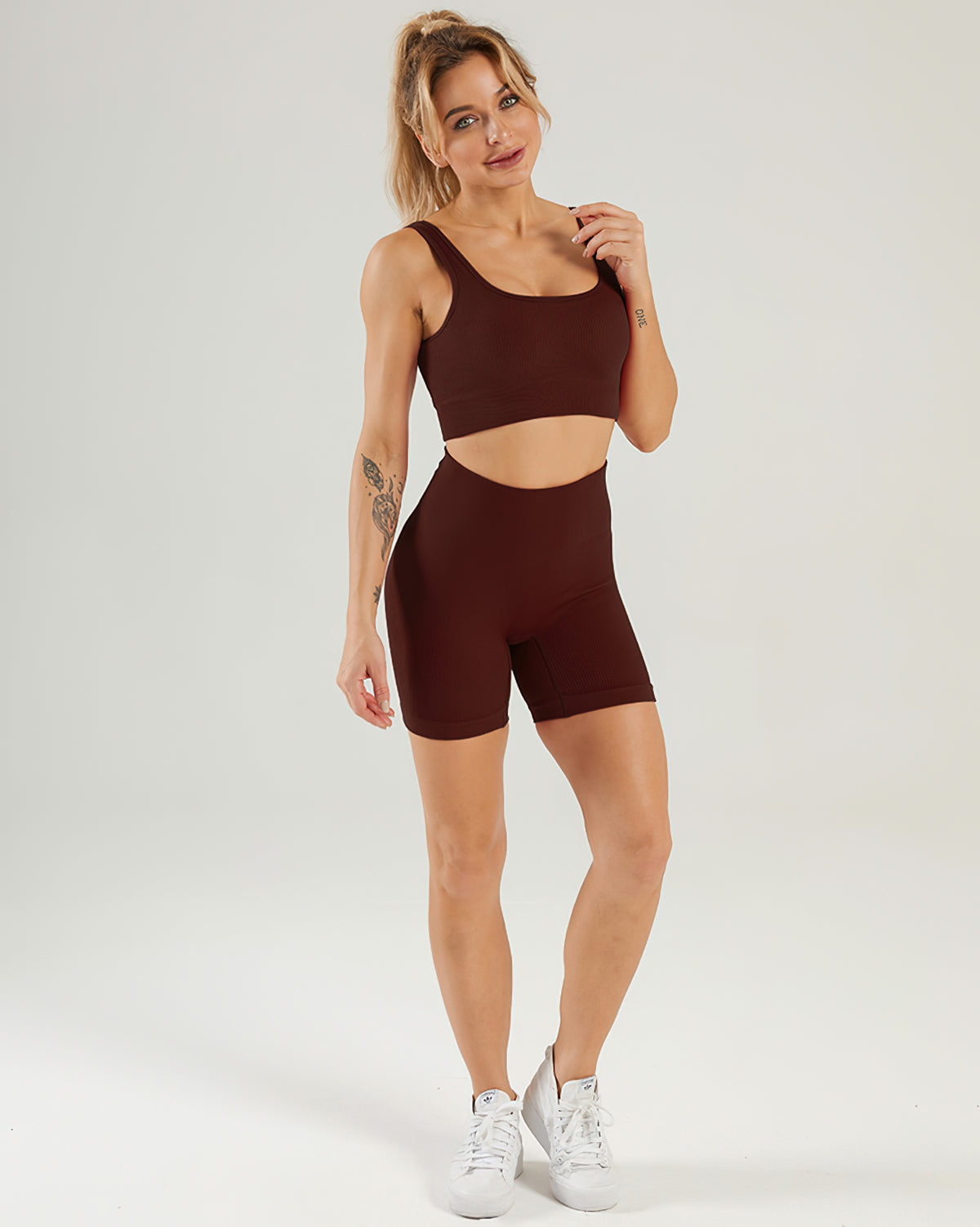LeRoxy | Geribde Athleisure Shorts |  Comfortabele en Stijlvolle Sportkleding voor Elke Dag