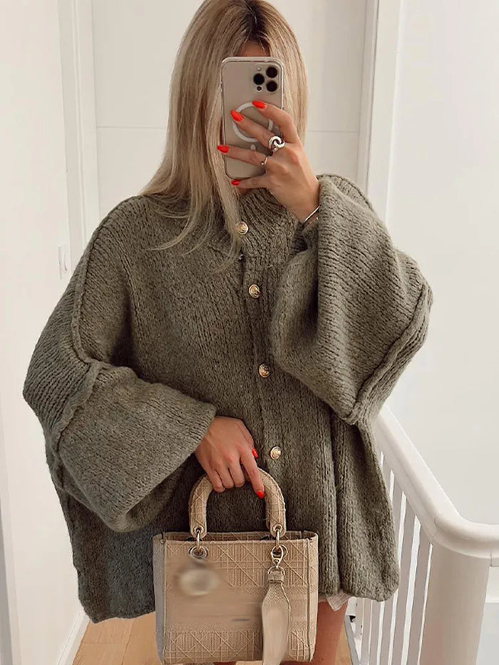 LeRoxy | Oversized Gebreid Damesvest | Cardigan met Gouden Knopen | Beige Designerstijl