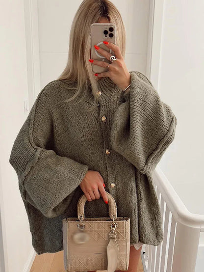 LeRoxy | Oversized Gebreid Damesvest | Cardigan met Gouden Knopen | Beige Designerstijl